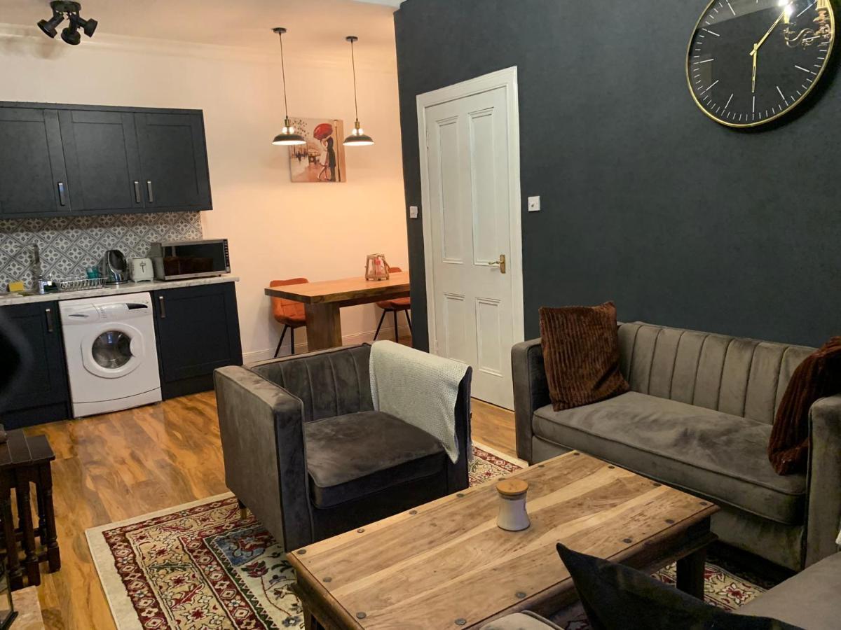 Glamours Stylish Victorian Apartment Near City Centre إدنبرة المظهر الخارجي الصورة