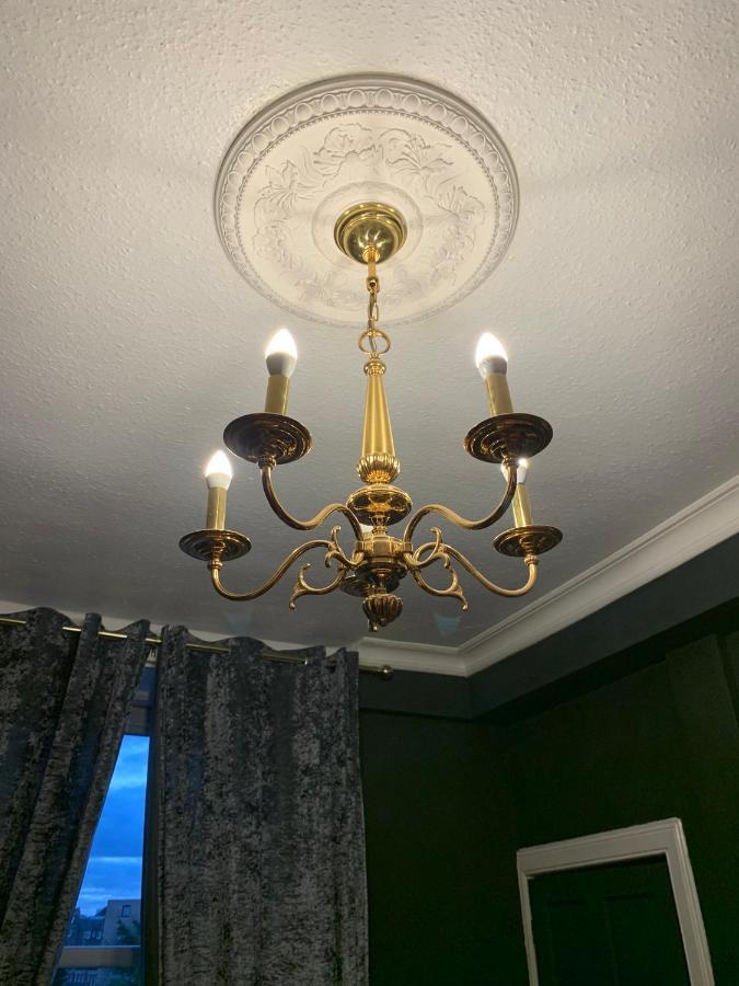 Glamours Stylish Victorian Apartment Near City Centre إدنبرة المظهر الخارجي الصورة